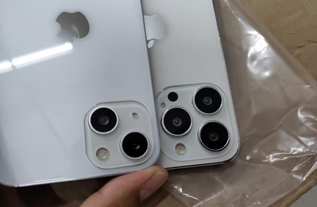 东方苹果手机维修分享iPhone 13‌机模长什么样 