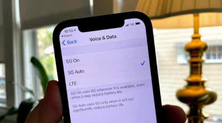 东方苹果手机维修分享iPhone 12如何打开或关闭5G网络 