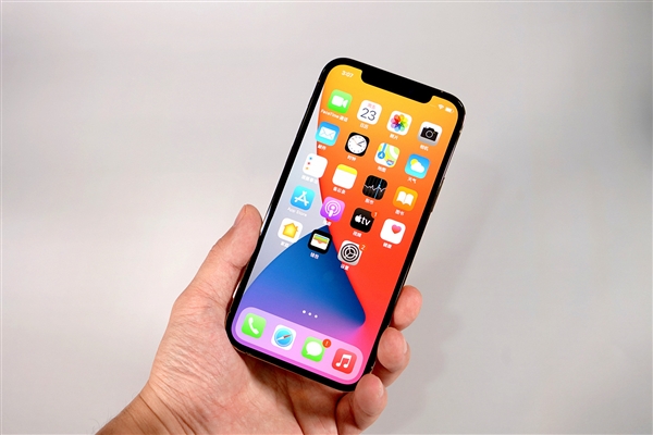 东方苹果手机维修分享iOS 14.2修订版已到，专属iPhone 12系列 
